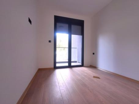 Poslovni prostor, 42m2, Zagorič, Podgorica