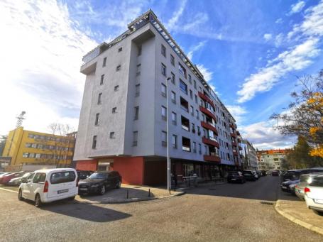 Dvosoban namješten stan, 67m2, Preko Morače, Podgorica