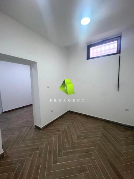 Renoviran poslovni prostor u centru ID#6329