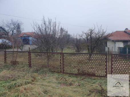 PRILIKA ZA INVESTIRANJE. ODLIČAN PLAC, VRDNIK, 462m2