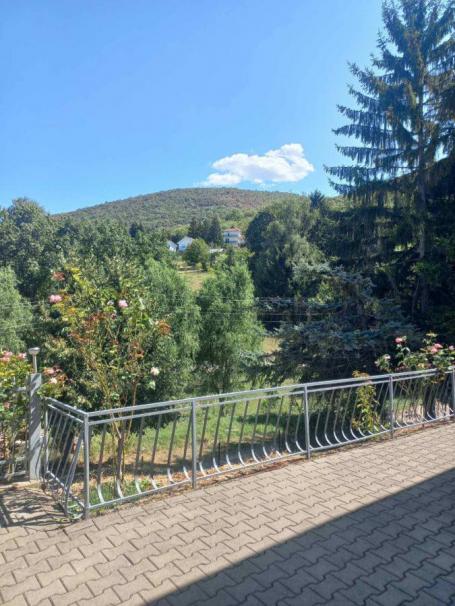 Kuća sa predivnim pogledom, Soko Banja 196 m² | 5 ari placa | 135. 000 €