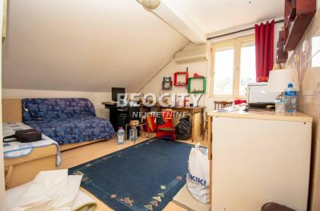 Voždovac, Kumodraž, Decembarsks, 1. 5, 32m2, 73000EUR