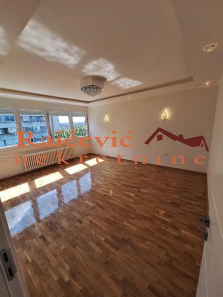 ZVEZDARA KONJARNIK 66m2 , L , 179000e