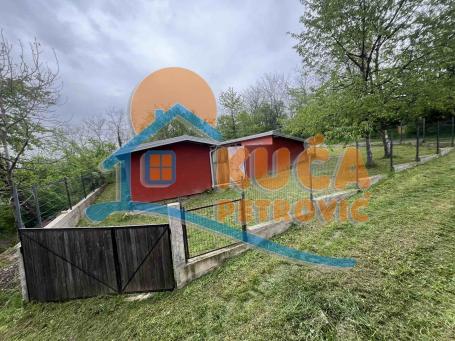 Retka ponuda! Odgajevačnica pasa - na placu 401m2, iznad Amerikanca
