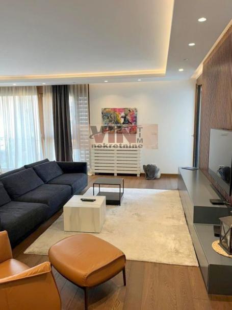 VRACAR VRACAR 121m2 , L , 650000e