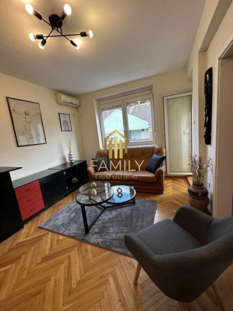Jednoiposoban stan na Grbavici - 30m²