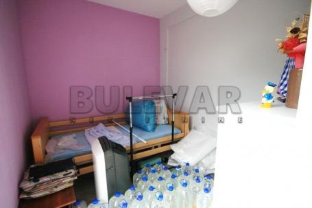 Lepa kuća sa Upotrebnom dozvolom, 203M2, Pantelej, blizu As trgovine,