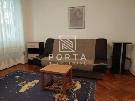 Ustanička, garsonjera, odličan ID#1538