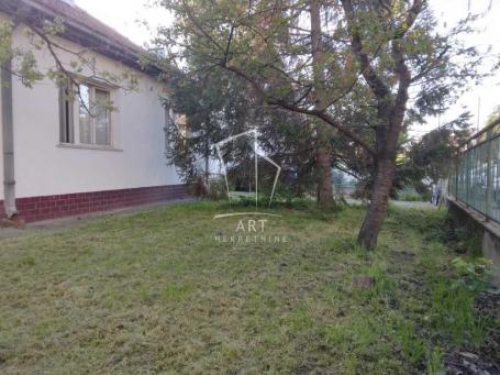 Borča 2, uknjiženo, kompletna infrastruktura ID#10245