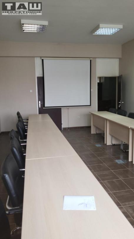 KANCELARIJA U STROGOM CENTRU