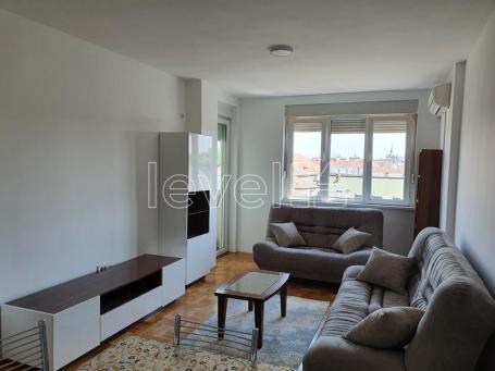 NOVI SAD - CENTAR - 40. 00 m2
