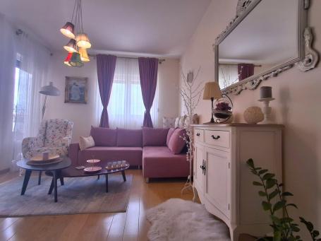 Jednosoban namješten stan, 55m2, City kvart, Podgorica
