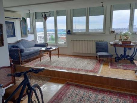 Blok 30, Bul. Zorana Đinđića, 3, 0, 73m2, odličan