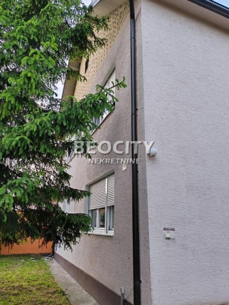 Ruma, Centar, Stanka Paunović Veljka, 5. 0, 130m2, 120000EUR EKSKLUZIVNA PRODAJA - Kupac ne plaća pr