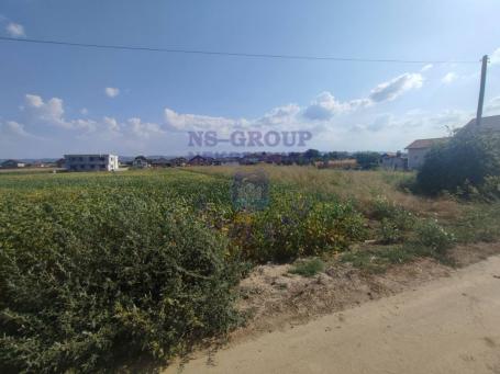 Građevinski plac, uknjižen, izlaz na dve ulice