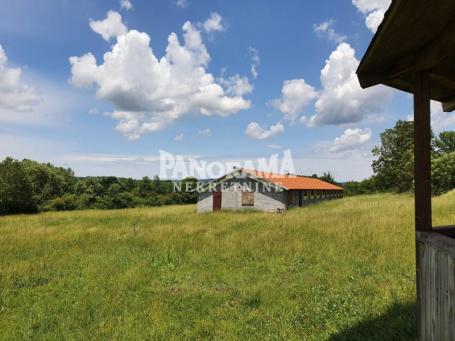Barajevo-Boždarevac, plac 87a, višenamenska hala površine 495m2 ID#5419