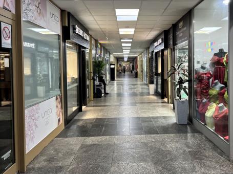 Aktivan lokal u starom podzemnom