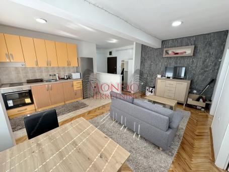 Niš Palilula 300 € Stan Izdavanje