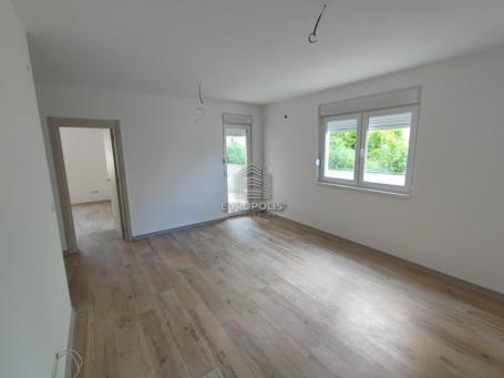 Odličan, dvosoban, novogradnja, adaptibilan ID#7572