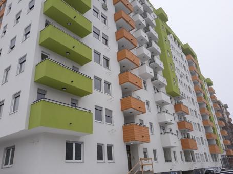 Izdajemo Garažno mesto u Kraljevom parku