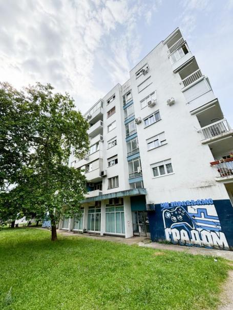 Poslovni prostor 225m2, Izdavanje, Podgorica