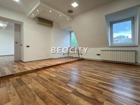 Stari grad, Dorćol, , 6. 0, 220m2, 1800EUR