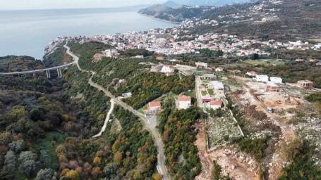 Prodaja zemljišta 1500 m² sa panoramskim pogledom na more – Pećurice, Dobre Vode