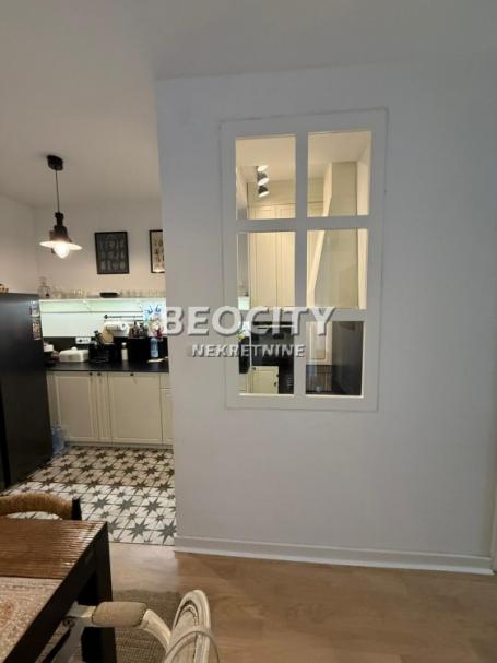 Stari grad, Bajlonijeva pijaca, Jelisavete Načić, 3. 0, 83m2, 380000EUR