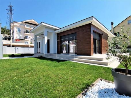 Kuća, 150m2, Dalmatinska ulica, Podgorica