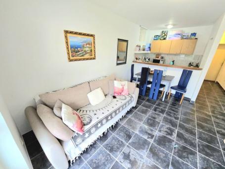 Prodaja, Stan, 48m2 , Budva