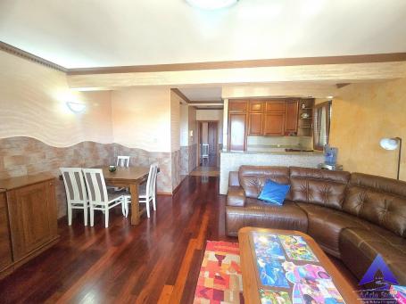 Prodaja, Stan, 69m2 , Lazi