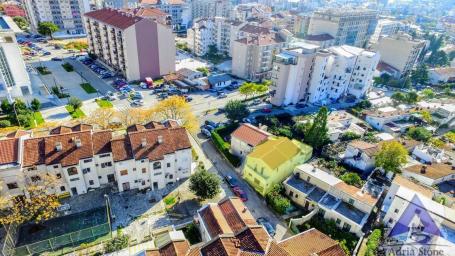 Prodaja, Kuća, 219m2 , Rozino