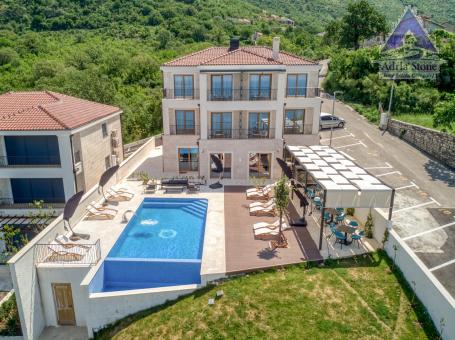 Prodaja, Kuća, 450m2 , TUDOROVICI