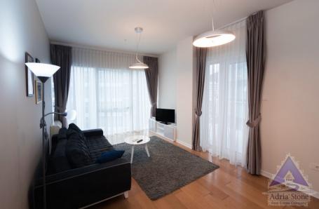 Prodaja, Stan, 65m2 , Budva