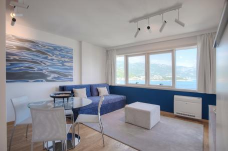 Prodaja, Stan, 84m2 , Budva