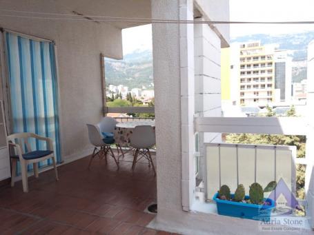 Izdavanje, Stan, 42m2 , Budva