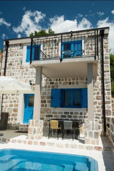 Izdavanje, Kuća, 90m2 , Ivanovići