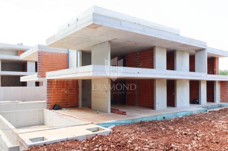 Superb new building in the vicinity of Rovinj