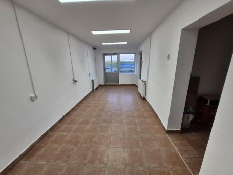 Poslovni prostor (uračunati režijski troškovi)