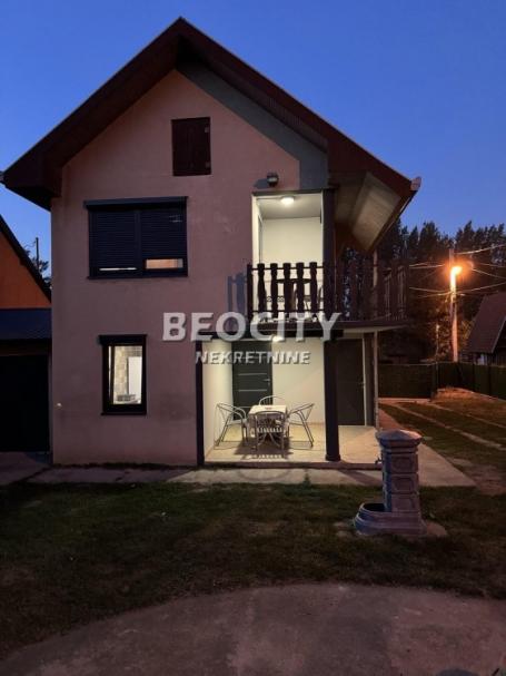 Novi Sad, Kamenjar, Kamenjar, 3. 0, 104m2, 700EUR Pet friendly