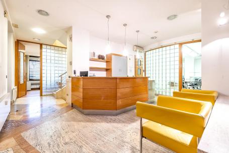 Zagreb, Trnje, troetažni poslovni prostor 316 m2 + garaža 18 m2