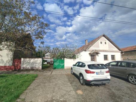 RUMA - RUMA - 105. 00 m2