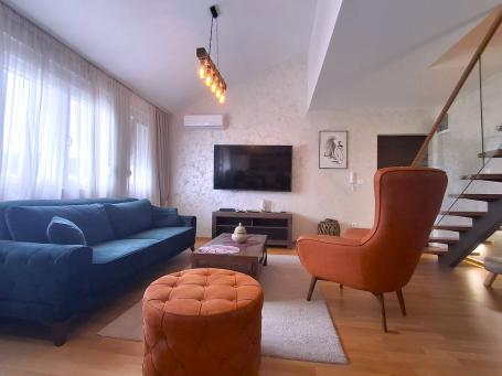 Dvosoban namješten dupleks, 70m2, Pobrežje, Podgorica
