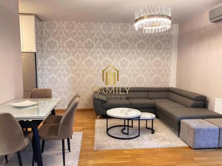 Moderan dvoiposoban stan od 52m² na odličnoj lokaciji – Branka Bajića, Novi Sad
