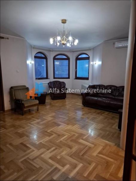 Izdavanje, Stan, Banjica
