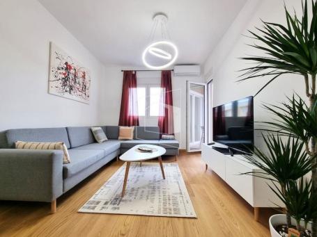 Jednosoban lijepo namješten stan, 47m2, New city, Podgorica
