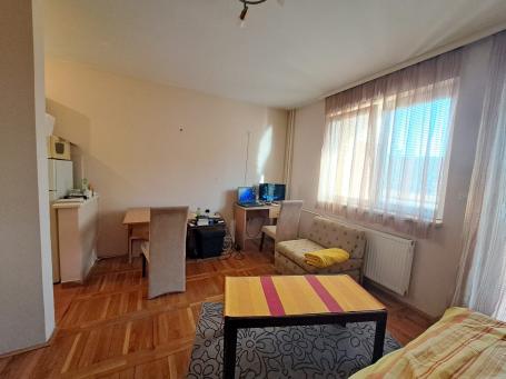 NOVI SAD - SALAJKA - 30. 00 m2