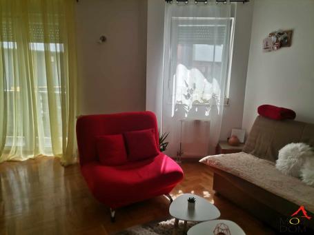 NOVI SAD - SOMBORSKI BULEVAR - GARSONJERA - 27 m2 - 83, 600€