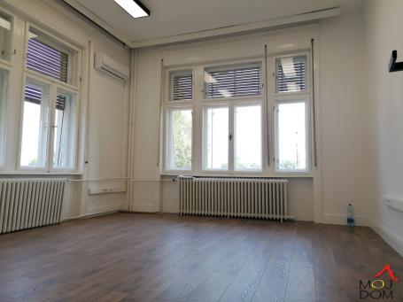 NOVI SAD - KEJ - IZDAVANJE NEKRETNINA - 72 m2 - 700€