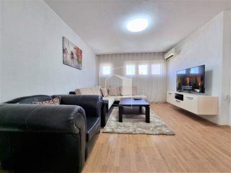Dvosoban namješten stan, 58m2, Centar, Podgorica